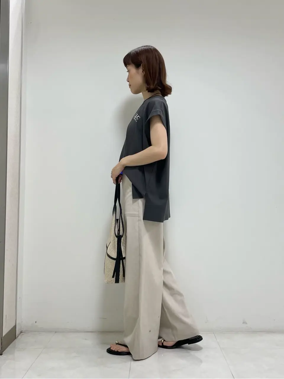 ONWARD CROSSET SELECT 岡田 コーディネート画像