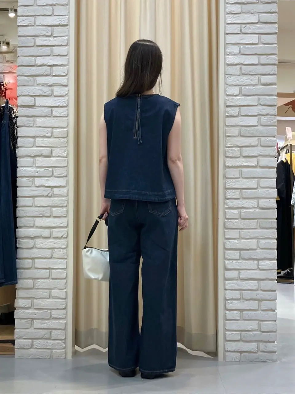 ONWARD CROSSET SELECT 檀 コーディネート画像