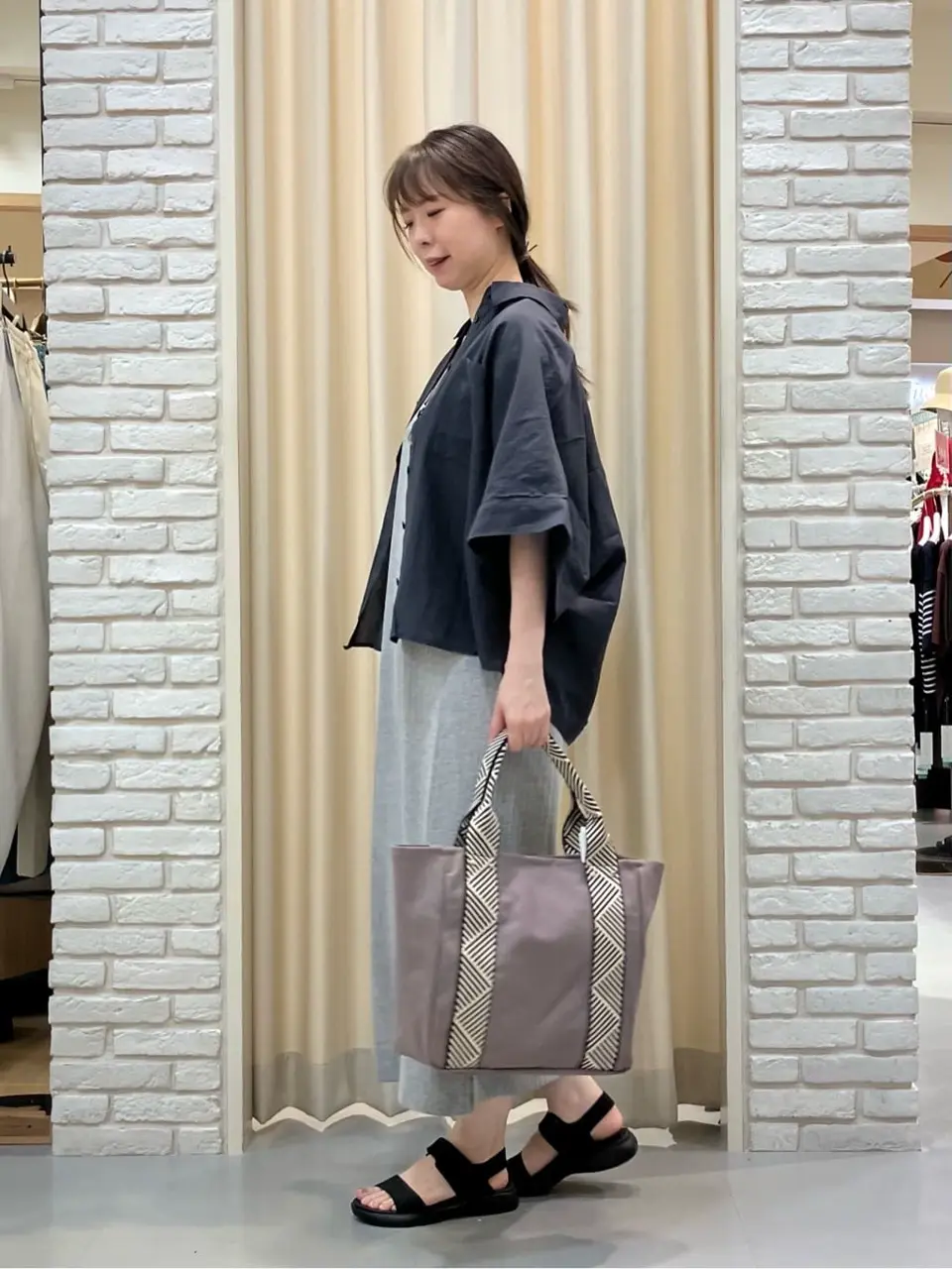 ONWARD CROSSET SELECT 檀 コーディネート画像