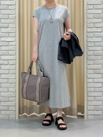 ONWARD CROSSET SELECT 檀 コーディネート画像