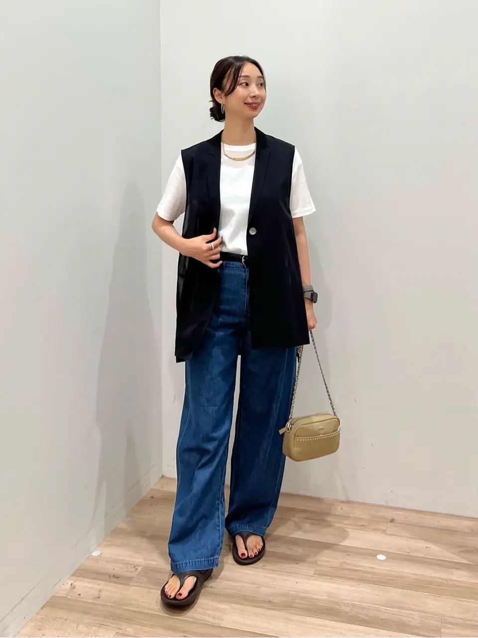  村上 コーディネート画像