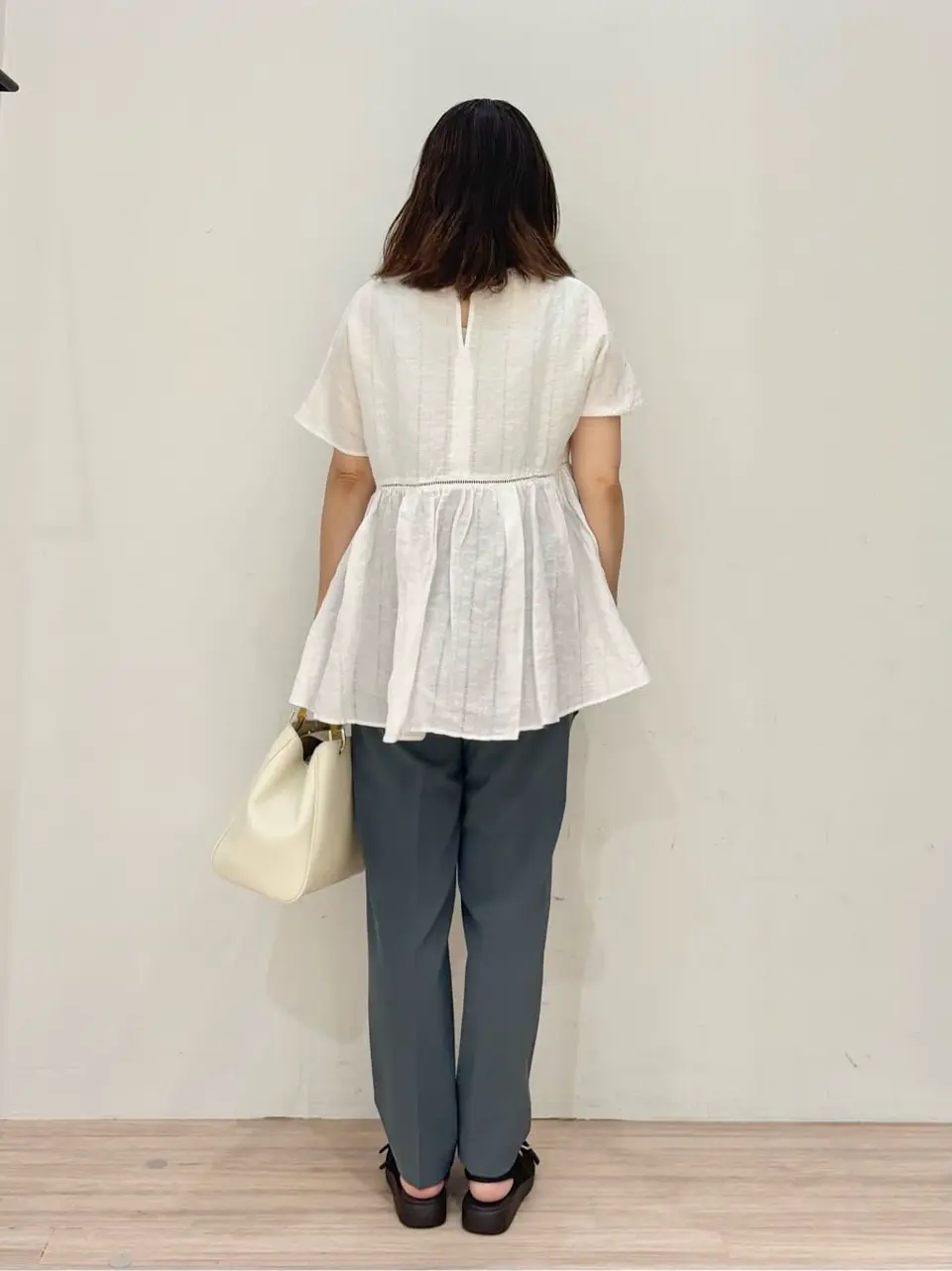 ONWARD CROSSET SELECT SAKAI コーディネート画像