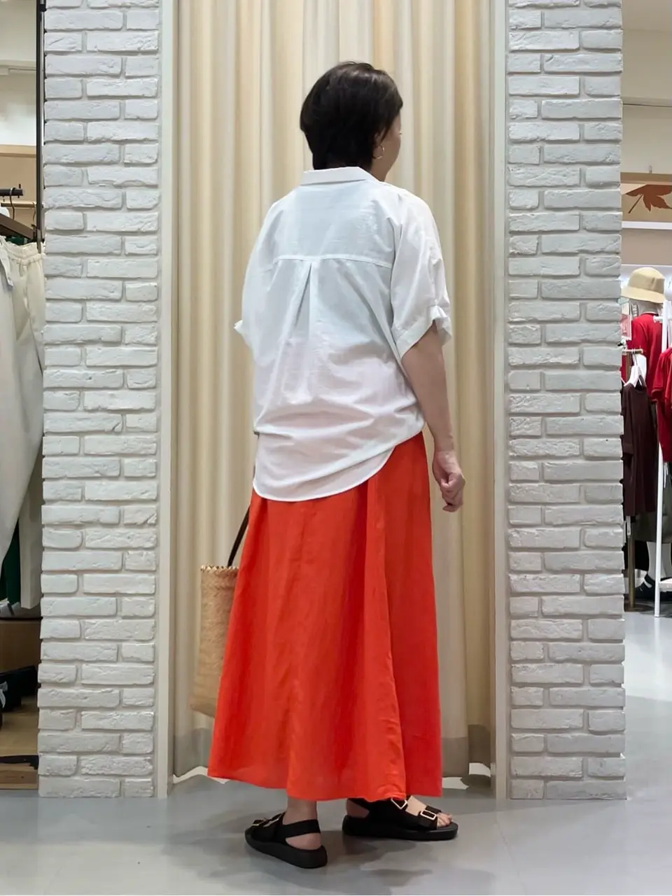 ONWARD CROSSET SELECT Tomi コーディネート画像