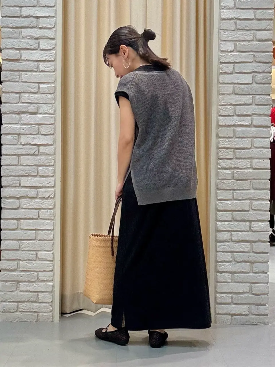 ONWARD CROSSET SELECT 服部 コーディネート画像