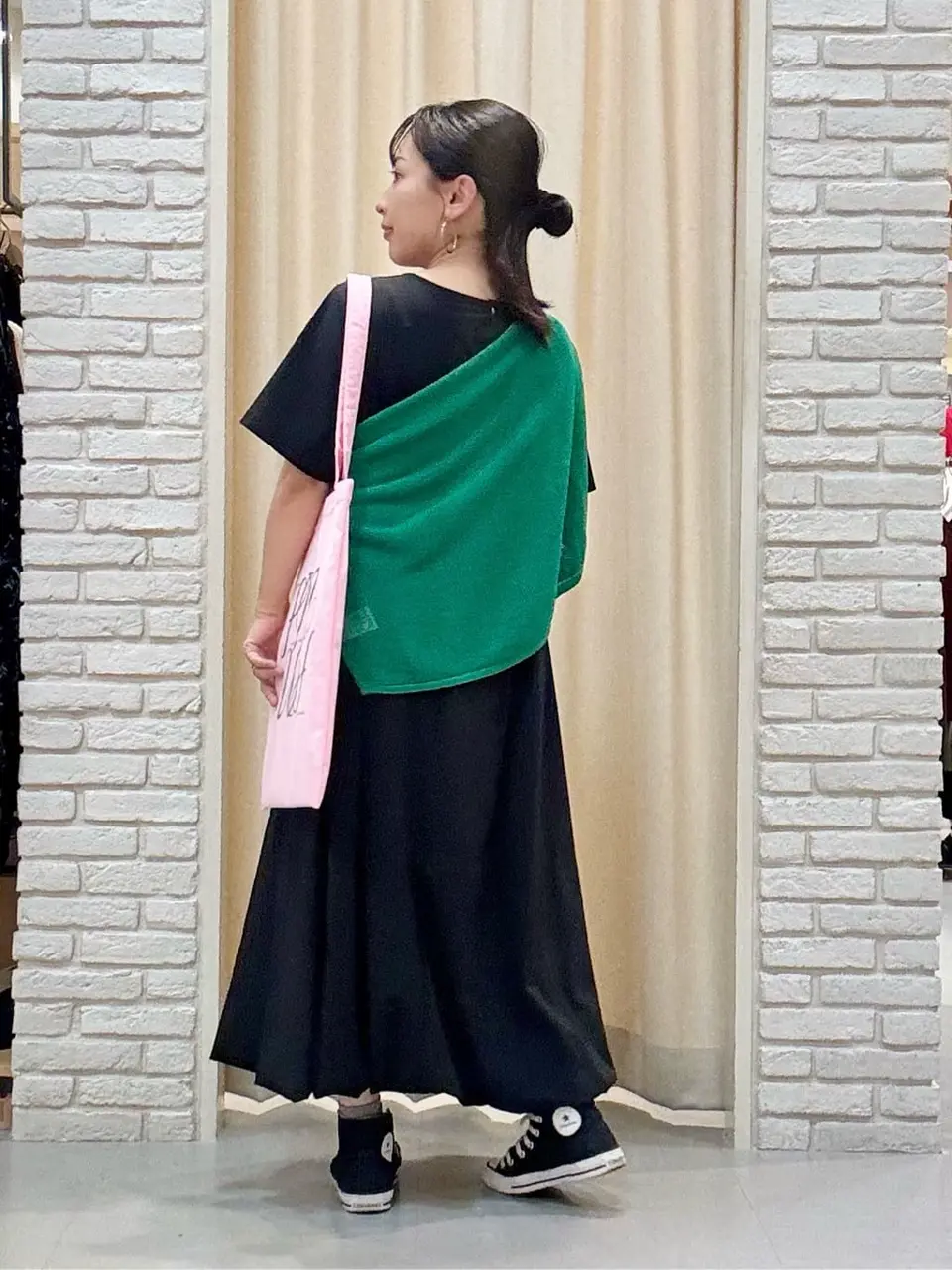 ONWARD CROSSET SELECT 服部 コーディネート画像