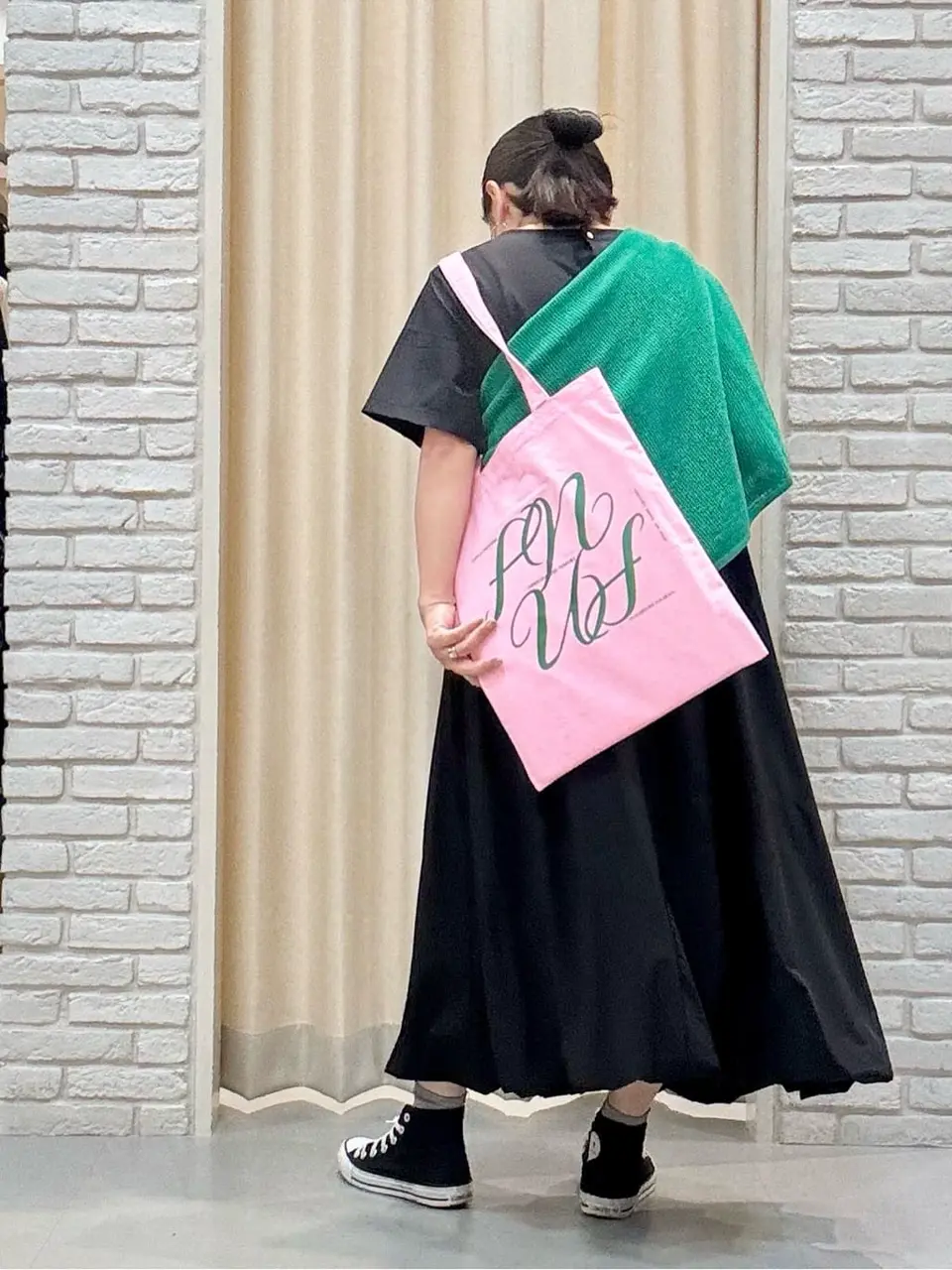 ONWARD CROSSET SELECT 服部 コーディネート画像