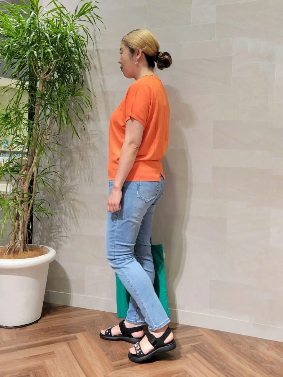 ONWARD CROSSET SELECT 西村 コーディネート画像