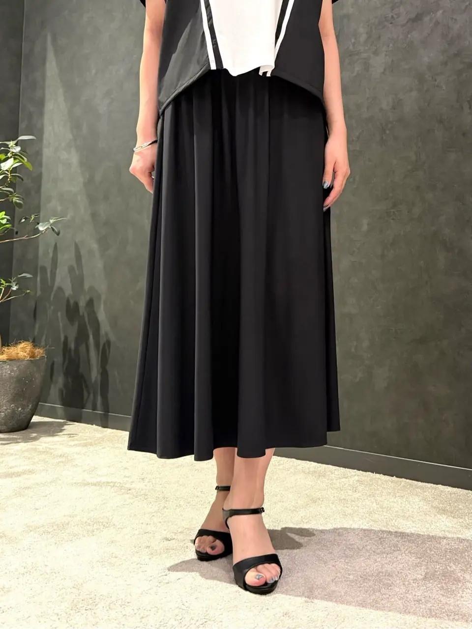 ONWARD CROSSET SELECT Tamura コーディネート画像