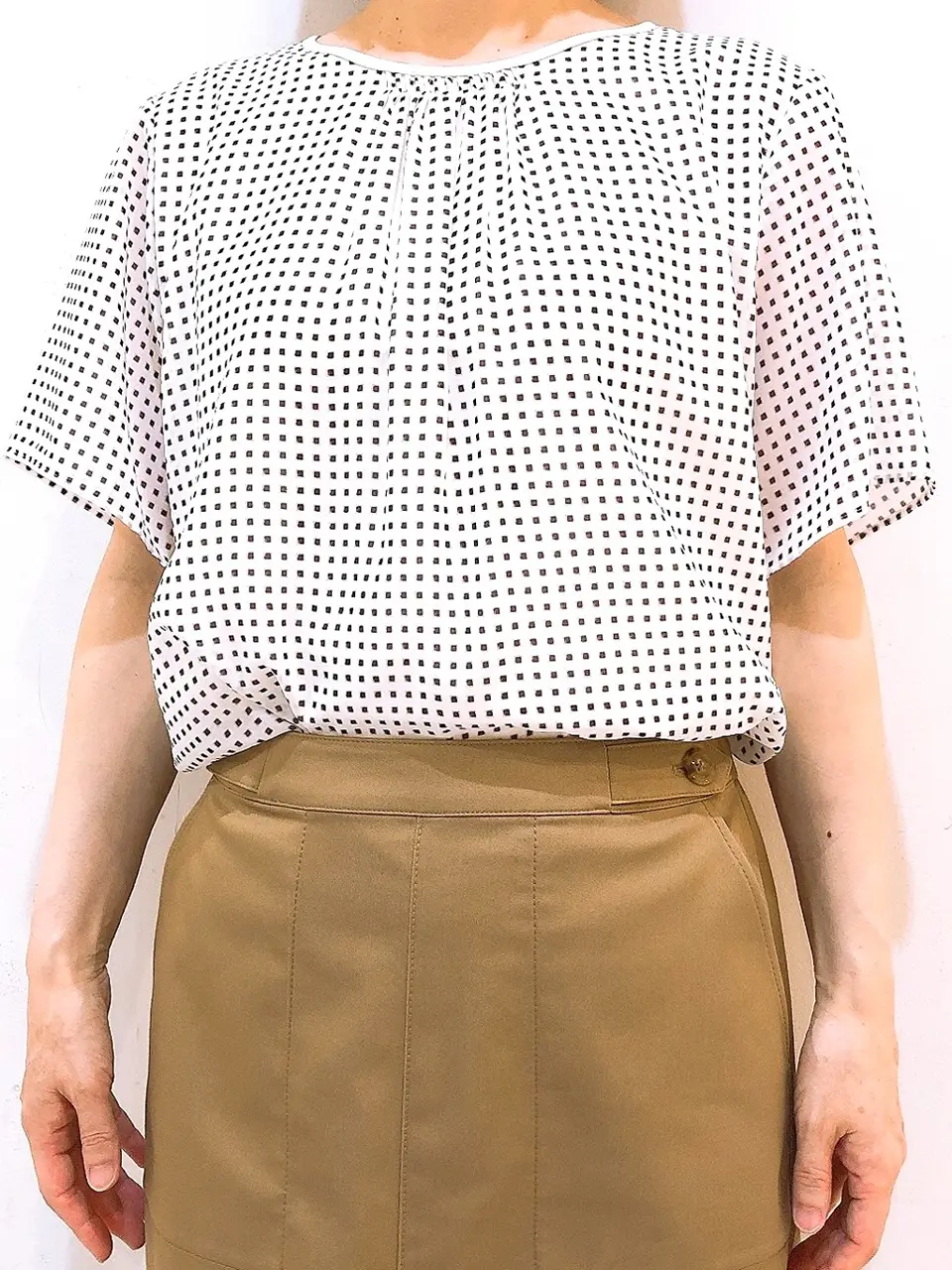 ONWARD CROSSET SELECT 今西 コーディネート画像