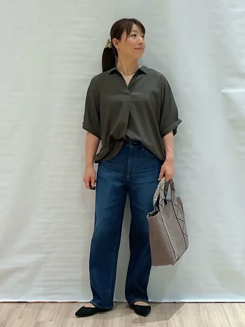  深田 コーディネート画像