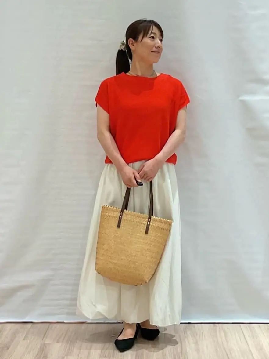  深田 コーディネート画像