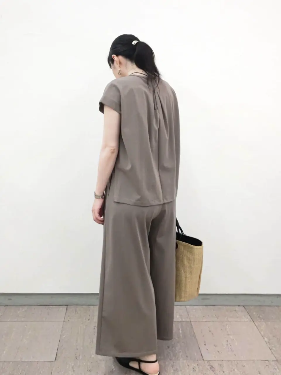 ONWARD CROSSET SELECT 福田 コーディネート画像