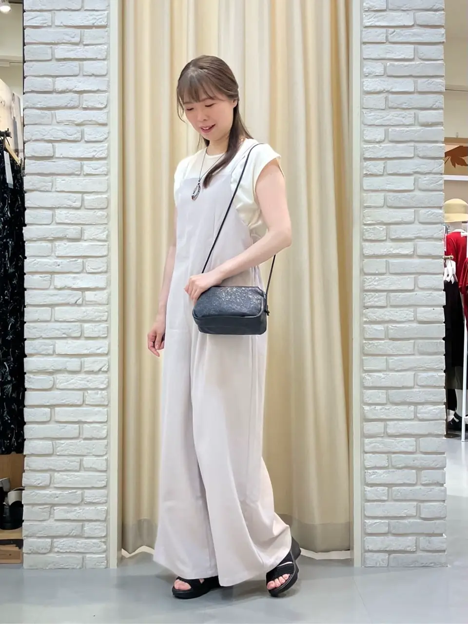 ONWARD CROSSET SELECT 檀 コーディネート画像