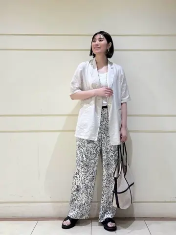 ONWARD CROSSET SELECT 太田 コーディネート画像