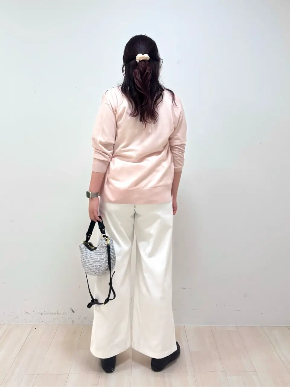 ONWARD CROSSET SELECT 伊藤 コーディネート画像