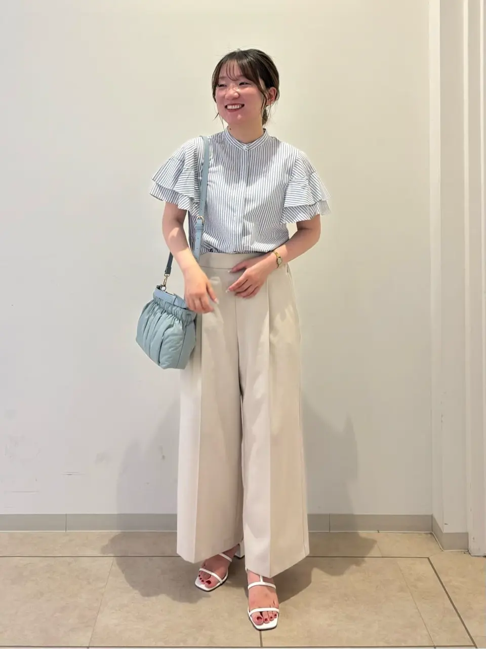 ONWARD CROSSET SELECT 石井 コーディネート画像