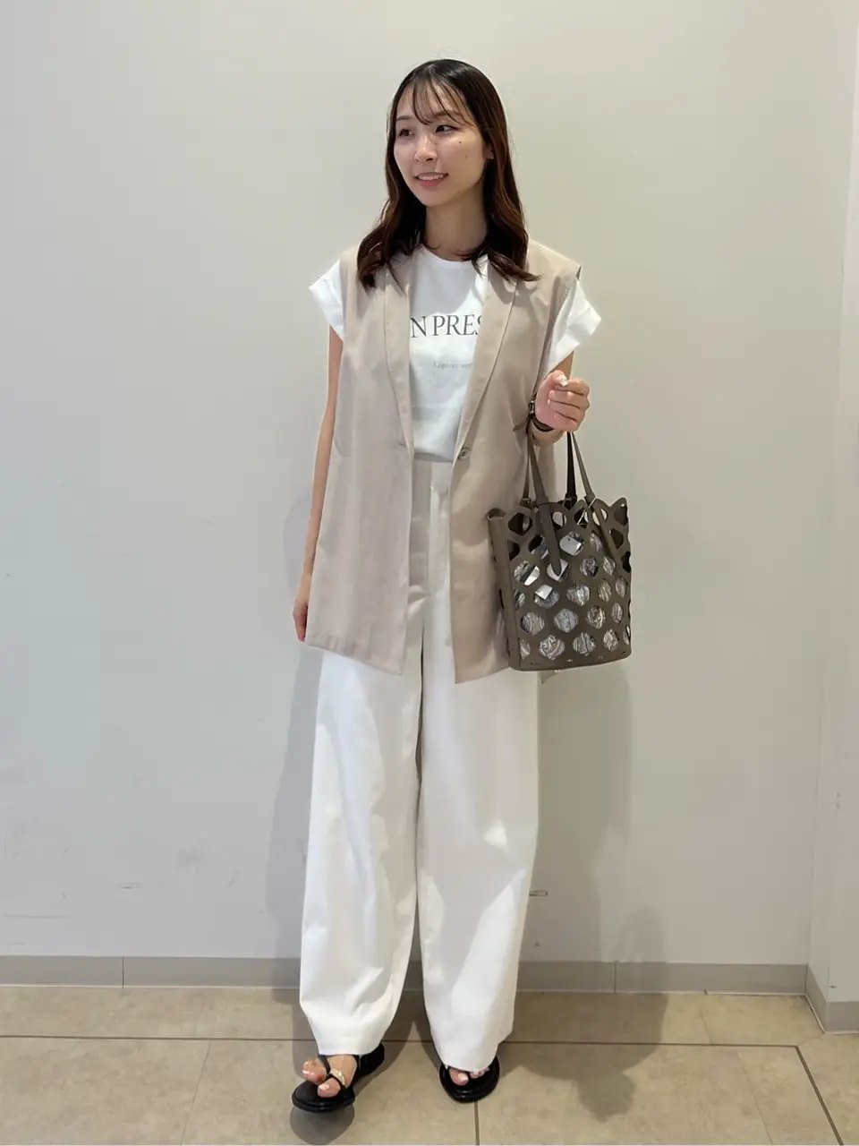 ONWARD CROSSET SELECT 内田 コーディネート画像