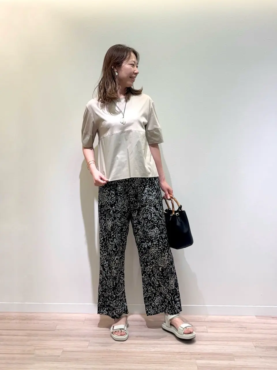 ONWARD CROSSET SELECT 井上 コーディネート画像