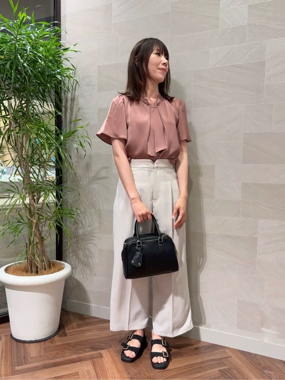  スタッフ コーディネート画像