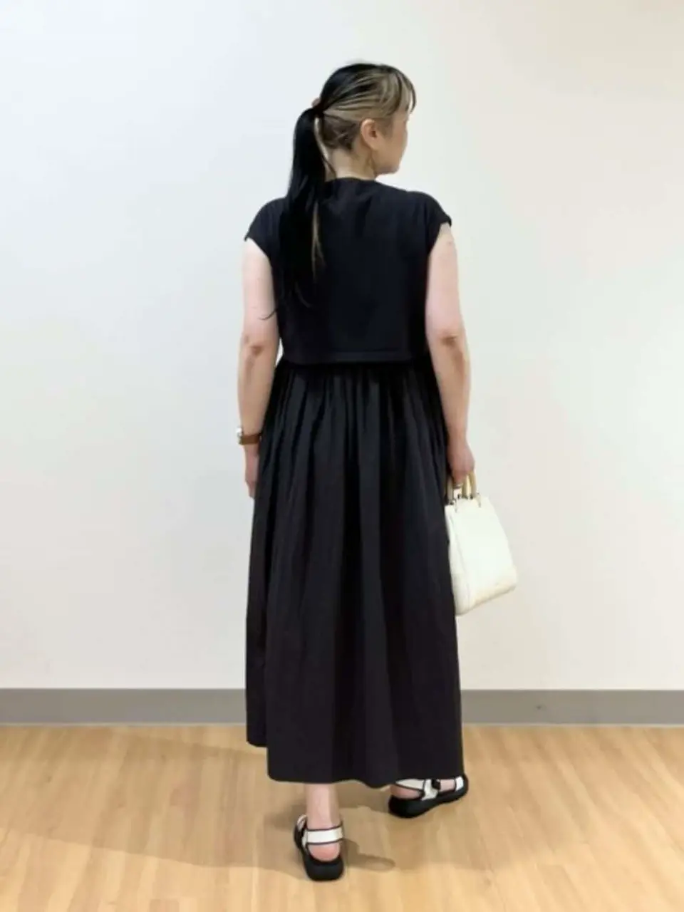 ONWARD CROSSET SELECT nori コーディネート画像