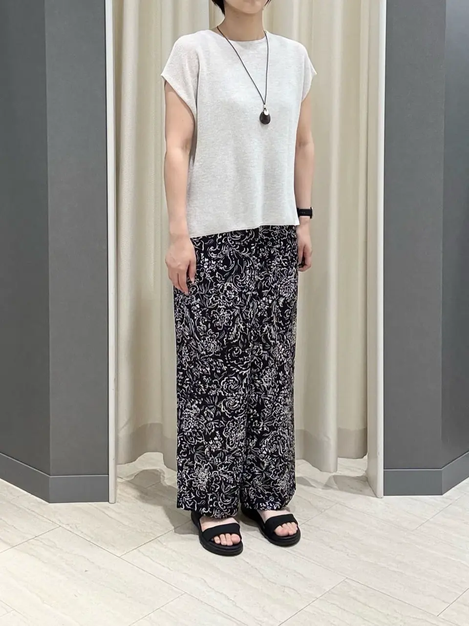 ONWARD CROSSET SELECT N コーディネート画像