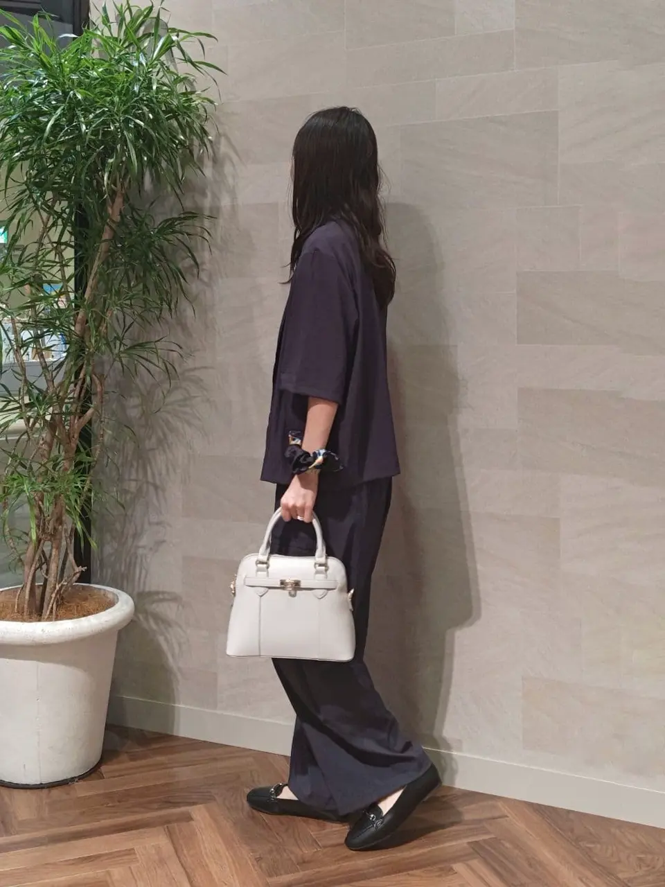 ONWARD CROSSET SELECT 浅岡 コーディネート画像