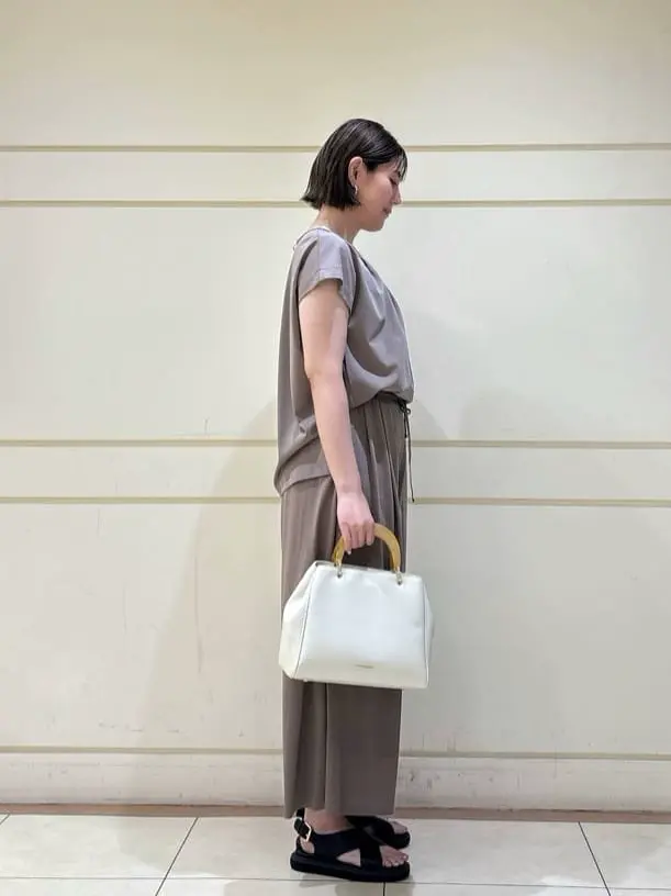 ONWARD CROSSET SELECT 太田 コーディネート画像