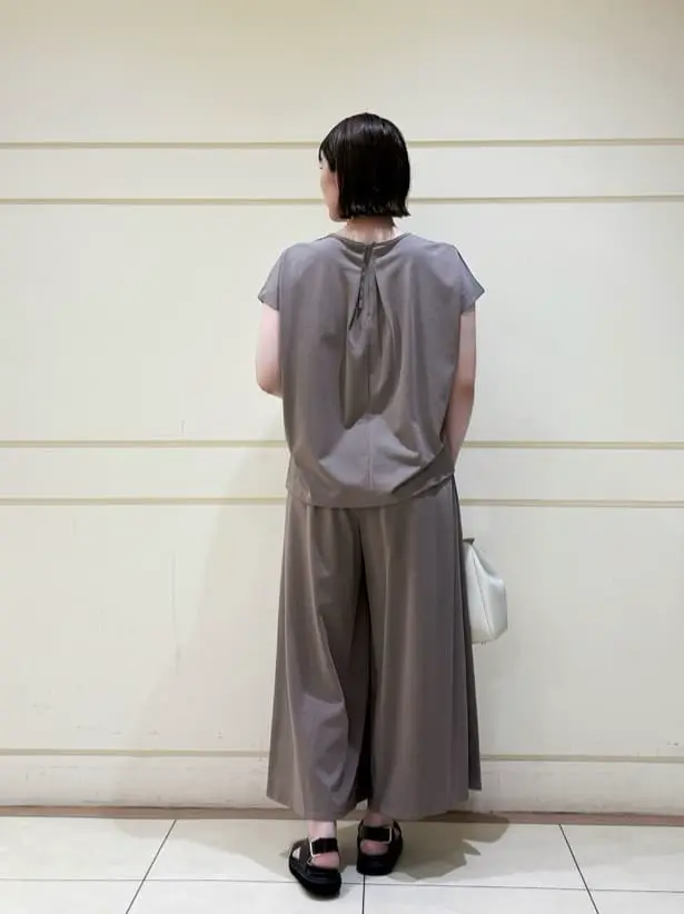 ONWARD CROSSET SELECT 太田 コーディネート画像