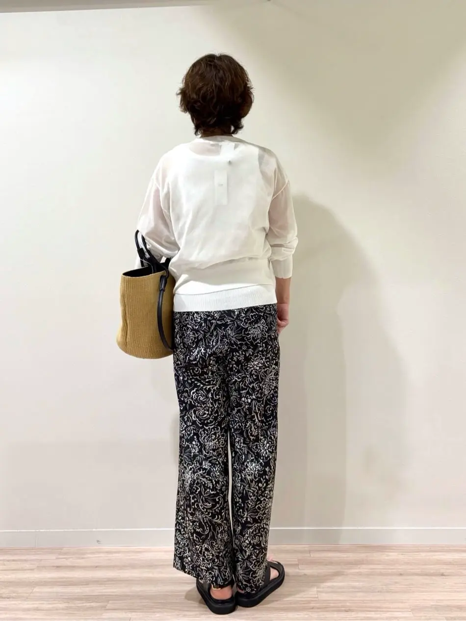 ONWARD CROSSET SELECT 照木 コーディネート画像