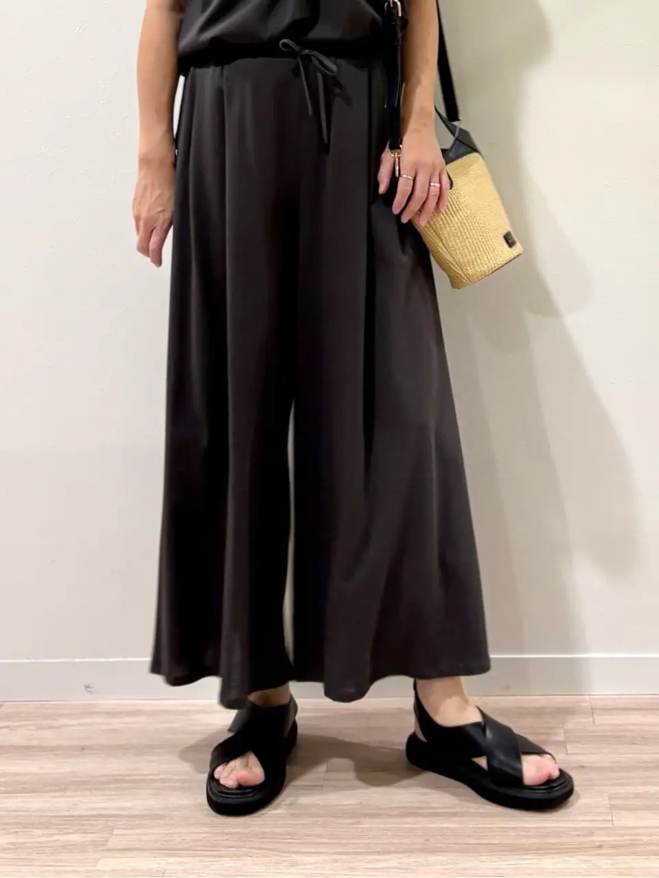 ONWARD CROSSET SELECT 照木 コーディネート画像