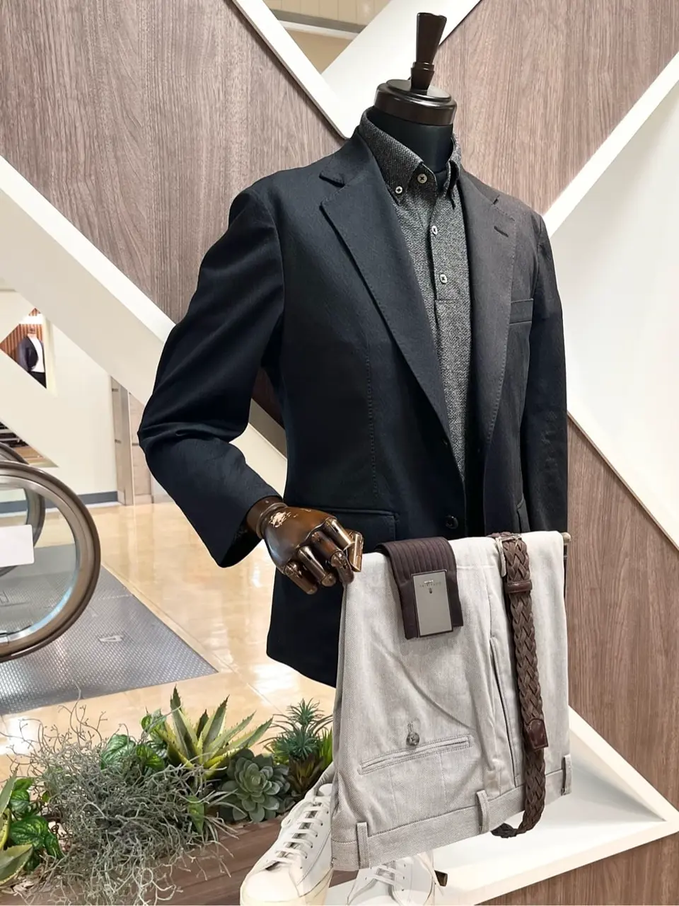 ONWARD CROSSET SELECT 小管 コーディネート画像