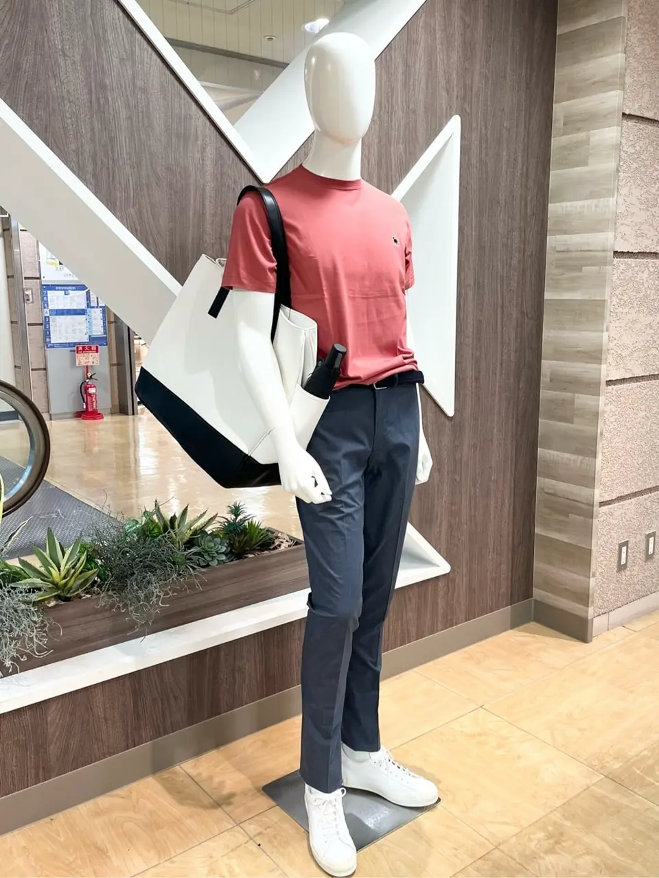 ONWARD CROSSET SELECT 小管 コーディネート画像