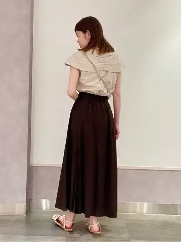 ONWARD CROSSET SELECT 古田(足立) コーディネート画像