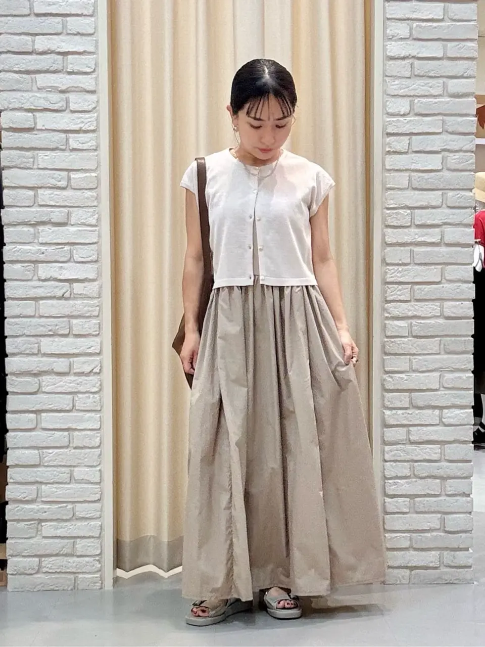 ONWARD CROSSET SELECT 服部 コーディネート画像