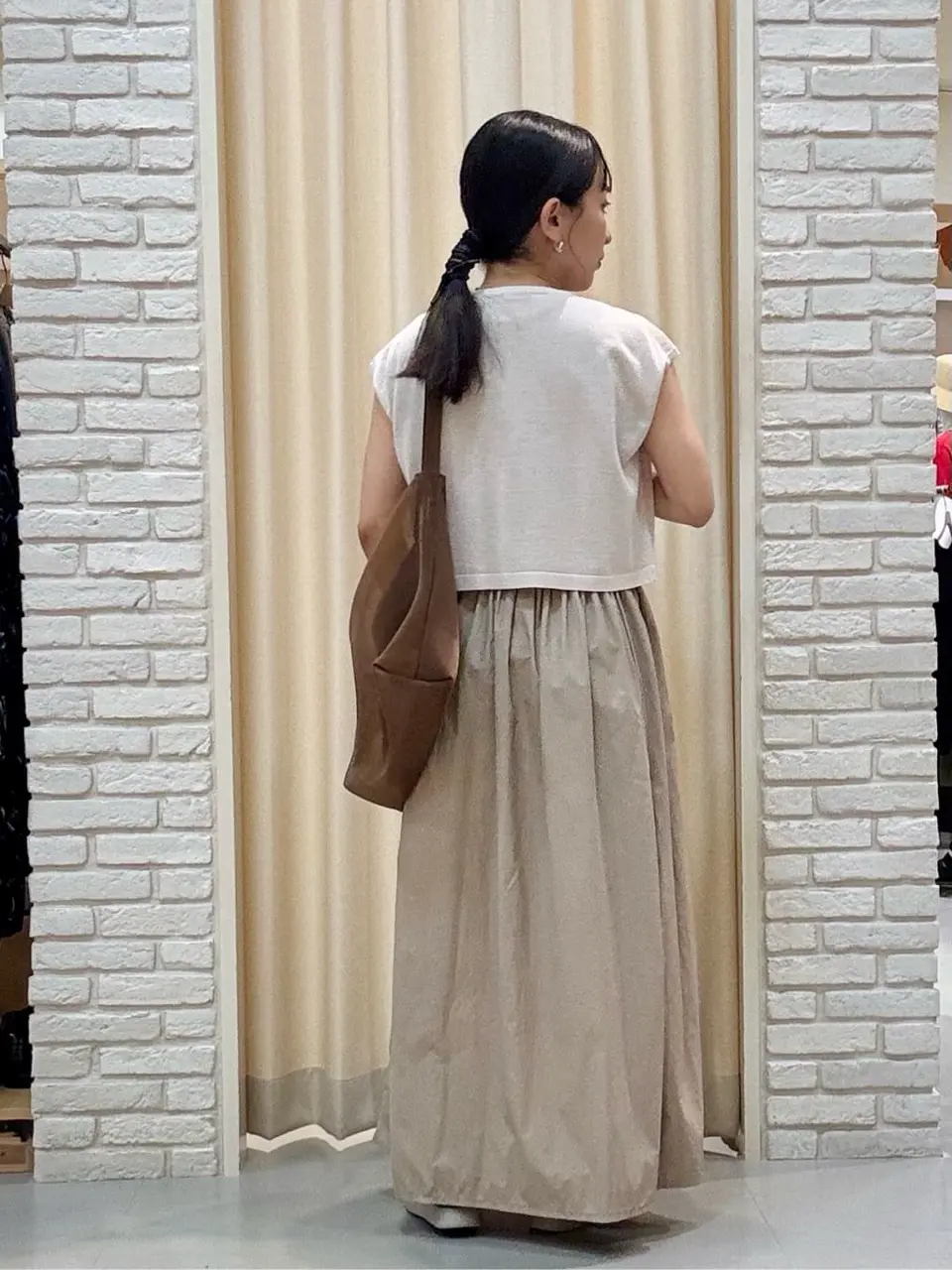 ONWARD CROSSET SELECT 服部 コーディネート画像