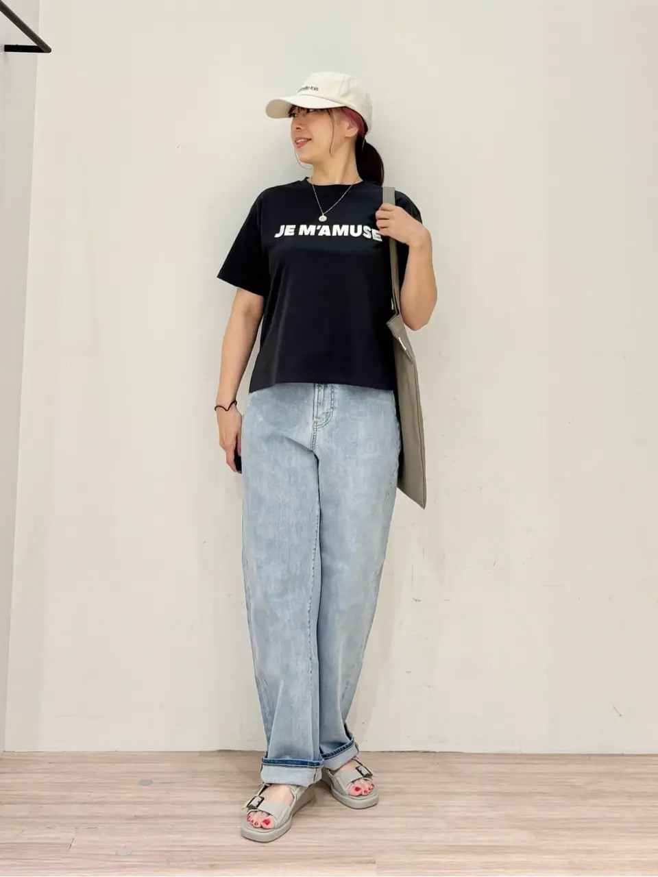  SAKAI コーディネート画像