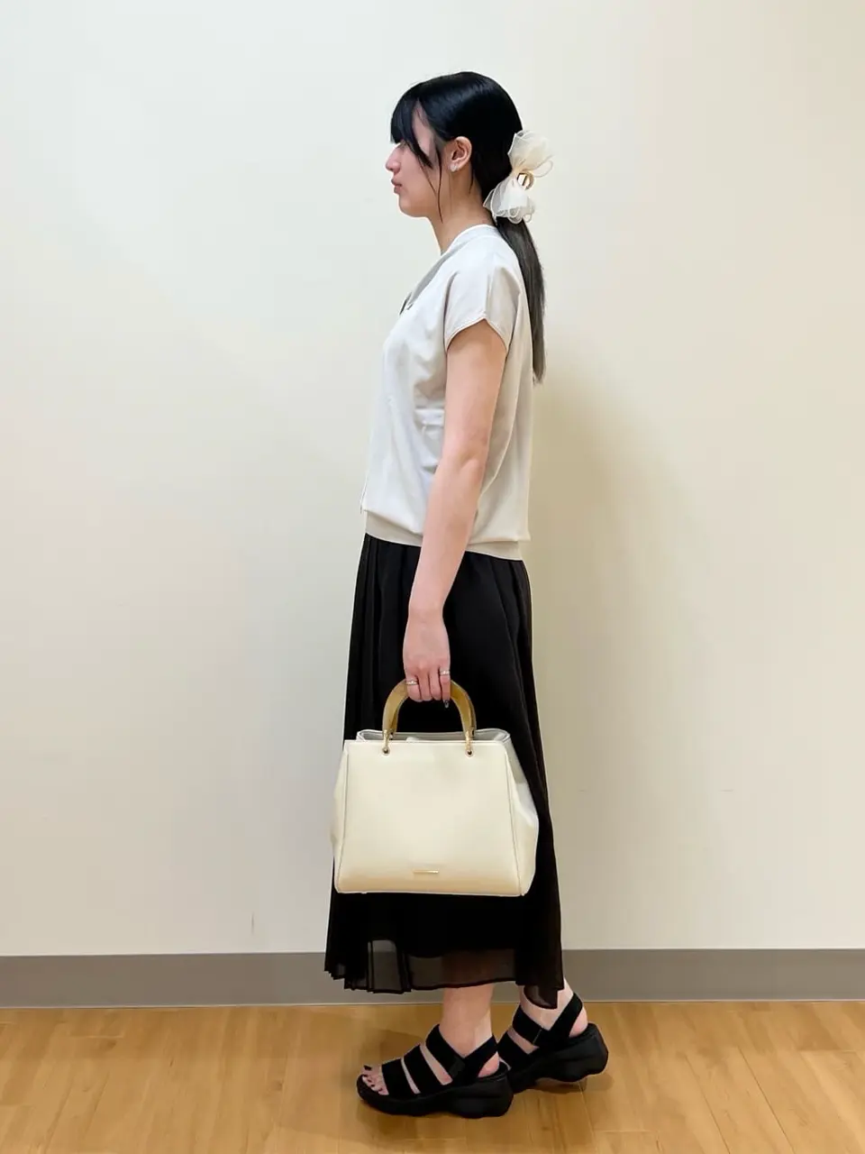 ONWARD CROSSET SELECT Aina コーディネート画像