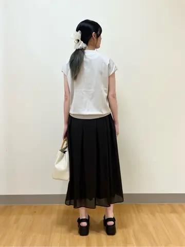 ONWARD CROSSET SELECT Aina コーディネート画像