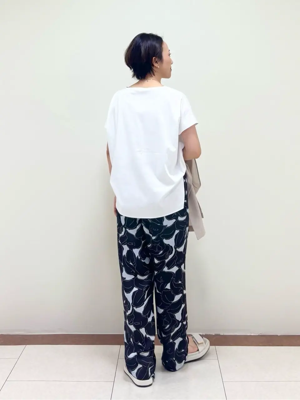 ONWARD CROSSET SELECT 藤川 コーディネート画像