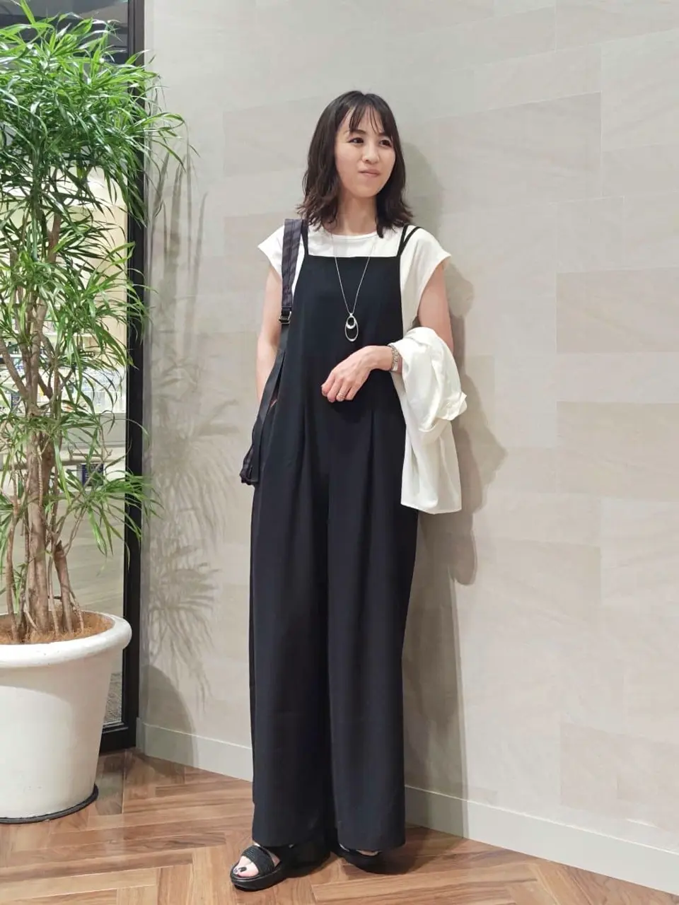  浅岡 コーディネート画像