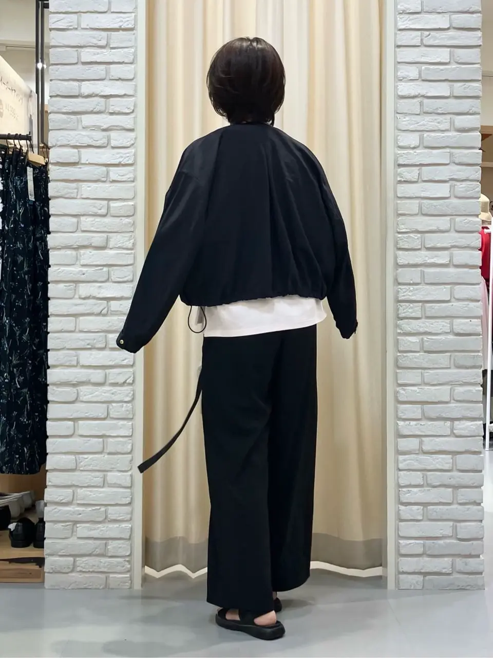 ONWARD CROSSET SELECT Tomi コーディネート画像