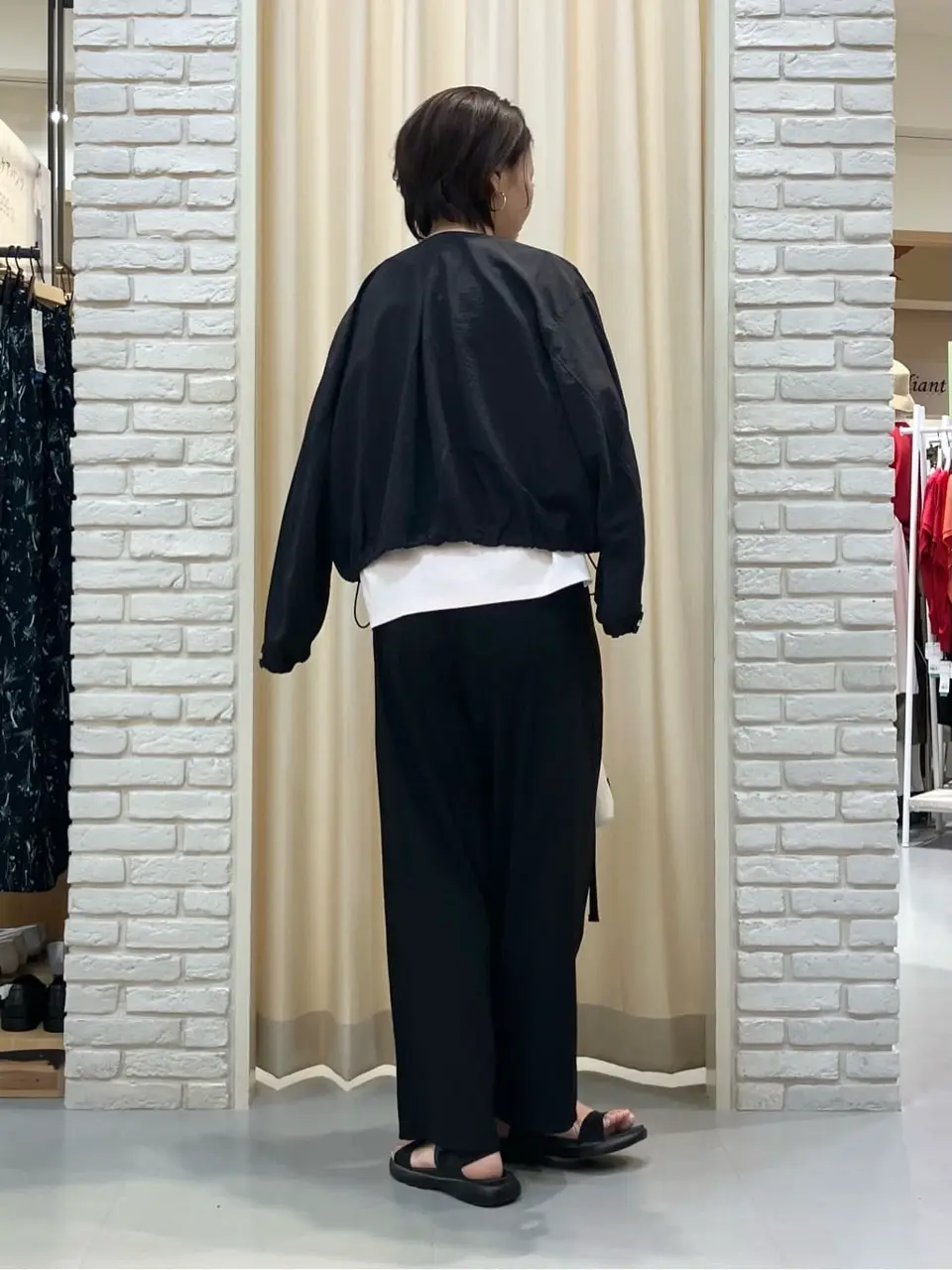 ONWARD CROSSET SELECT Tomi コーディネート画像