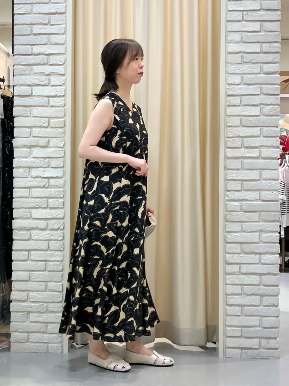 ONWARD CROSSET SELECT 檀 コーディネート画像