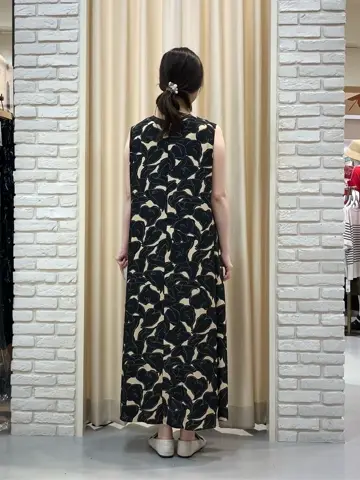 ONWARD CROSSET SELECT 檀 コーディネート画像