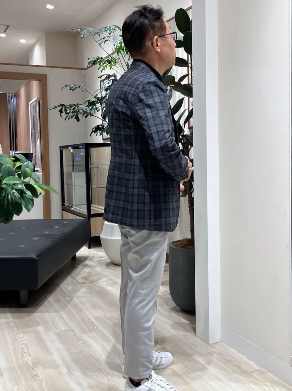 ONWARD CROSSET SELECT 西岡 コーディネート画像