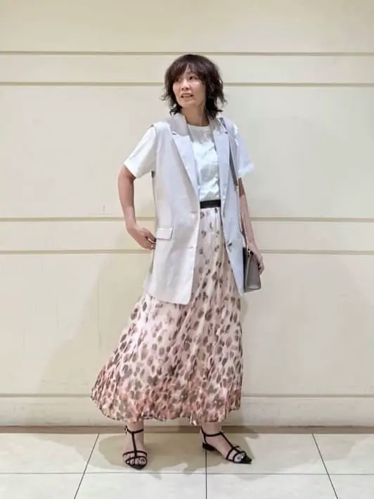 ONWARD CROSSET SELECT maruri コーディネート画像