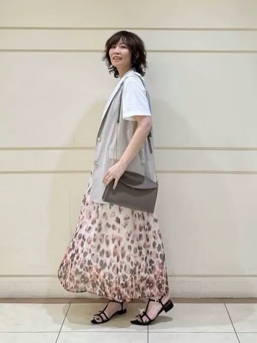 ONWARD CROSSET SELECT maruri コーディネート画像