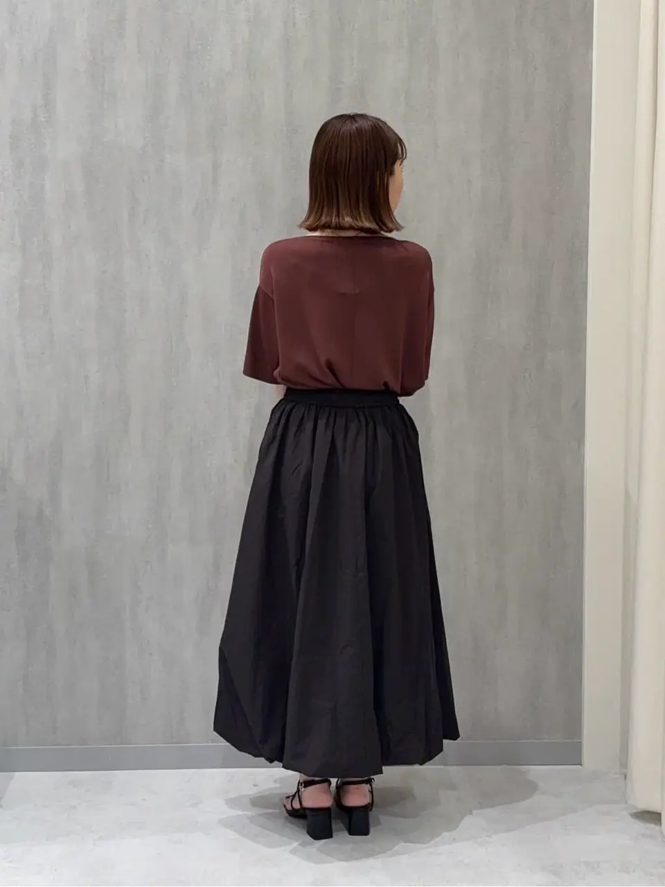 ONWARD CROSSET SELECT 若松 コーディネート画像