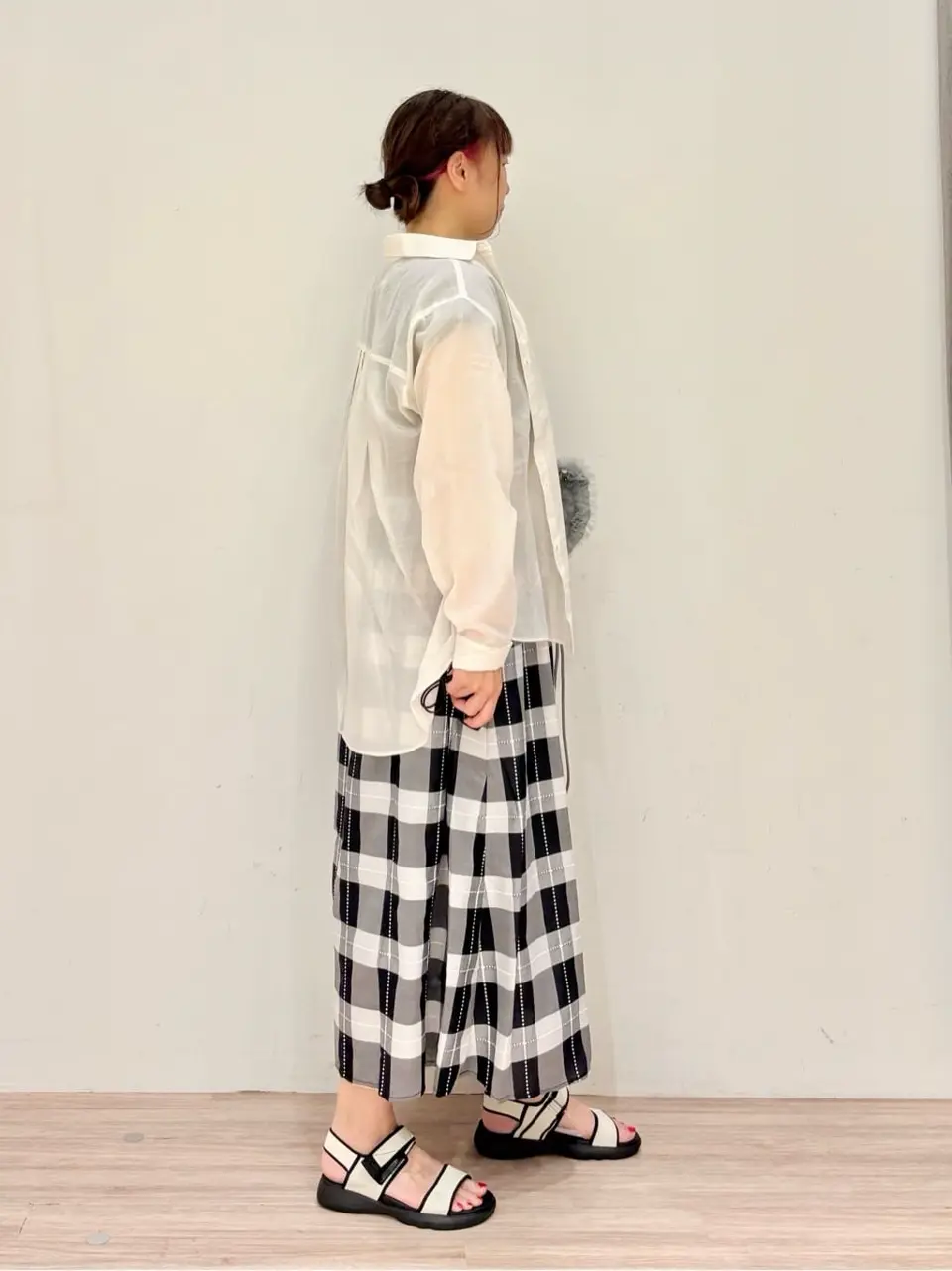 ONWARD CROSSET SELECT SAKAI コーディネート画像