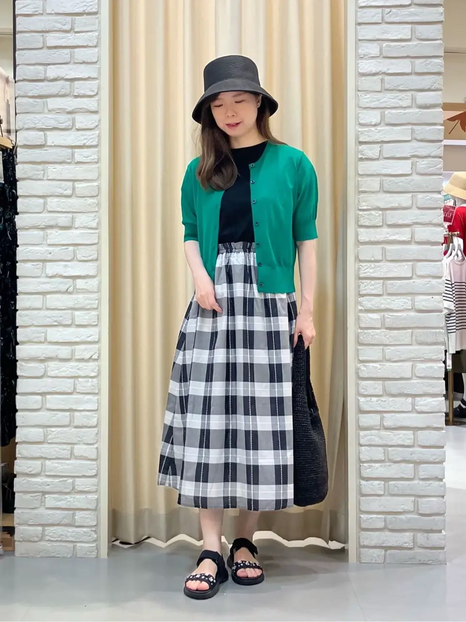  檀 コーディネート画像